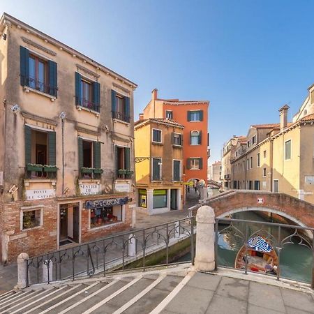 B And B Casanova Ai Tolentini Венеция Экстерьер фото